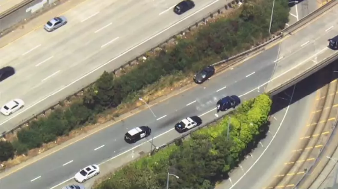 旧金山|警惕!旧金山公路发生枪击案,疯狂扫射无辜车辆,嫌犯仍然在逃！