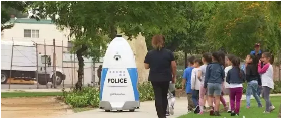 加州 | 首个机器人警察，在杭廷顿公园市警局上岗