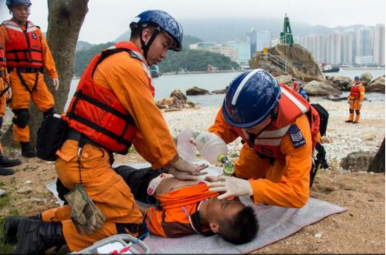 香港民安队演习2天：模拟台风袭港等救援行动