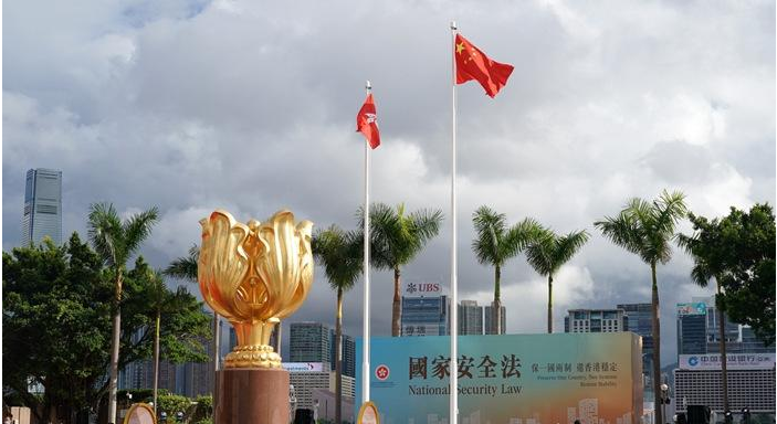 香港国安法实施一周年 香江经济稳中反弹！
